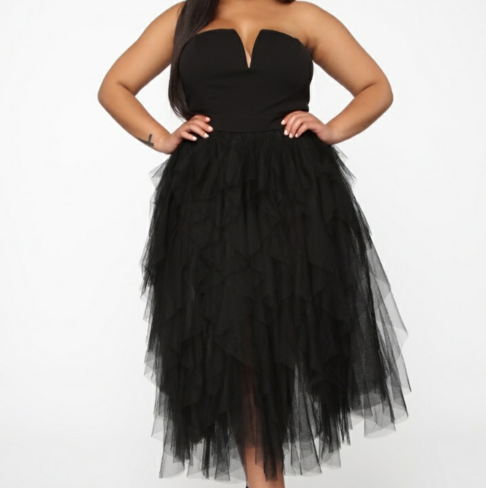 Super Cute Fashion Nova Dress